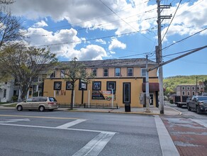 194-198 Main St, Emmaus, PA en venta Foto del edificio- Imagen 1 de 25