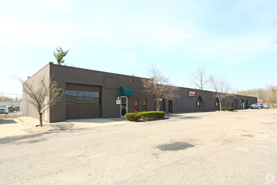 2308 S Industrial Hwy, Ann Arbor, MI en alquiler - Foto principal - Imagen 1 de 6