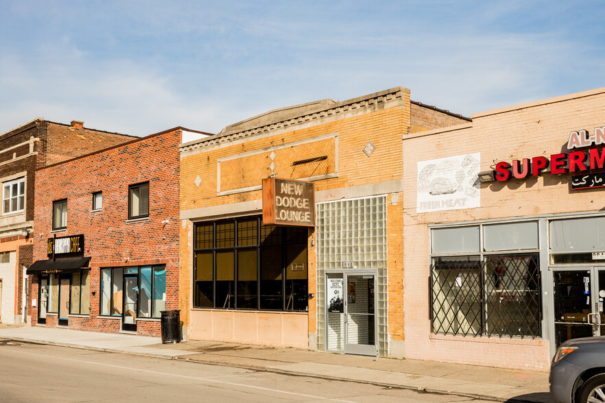 8848 Joseph Campau St, Hamtramck, MI en venta - Foto del edificio - Imagen 2 de 16