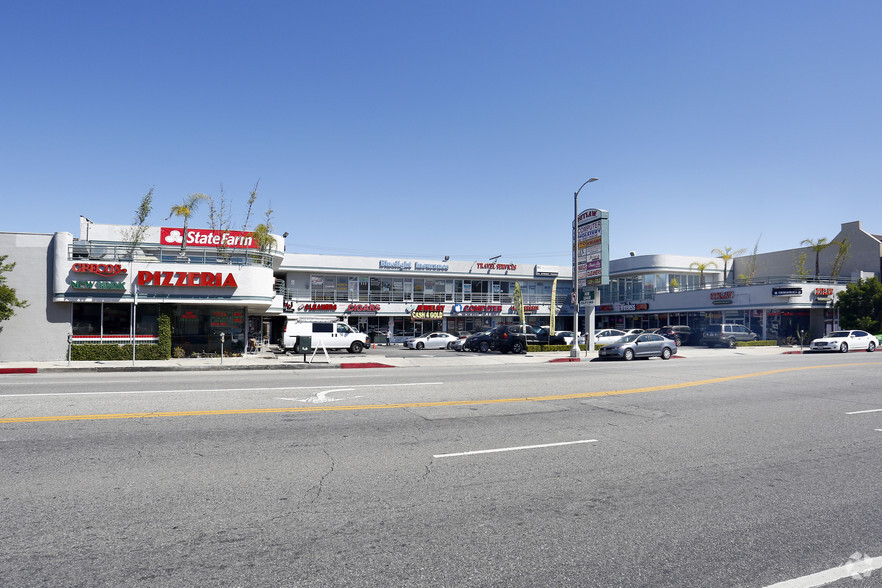 19307-19327 Ventura Blvd, Tarzana, CA en alquiler - Foto principal - Imagen 1 de 25