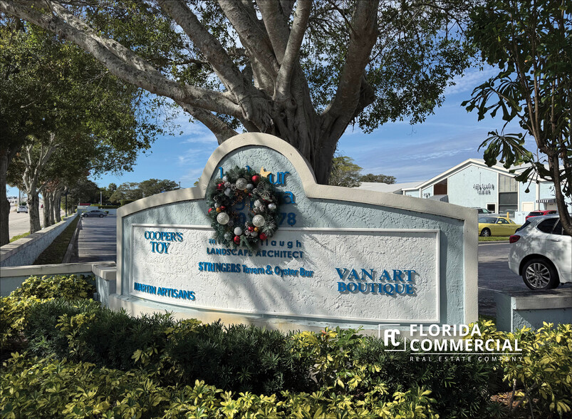 3776 SE Ocean Blvd, Stuart, FL en alquiler - Foto del edificio - Imagen 3 de 4