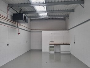 47-67 Peffer Pl, Edinburgh en alquiler Foto del interior- Imagen 2 de 3