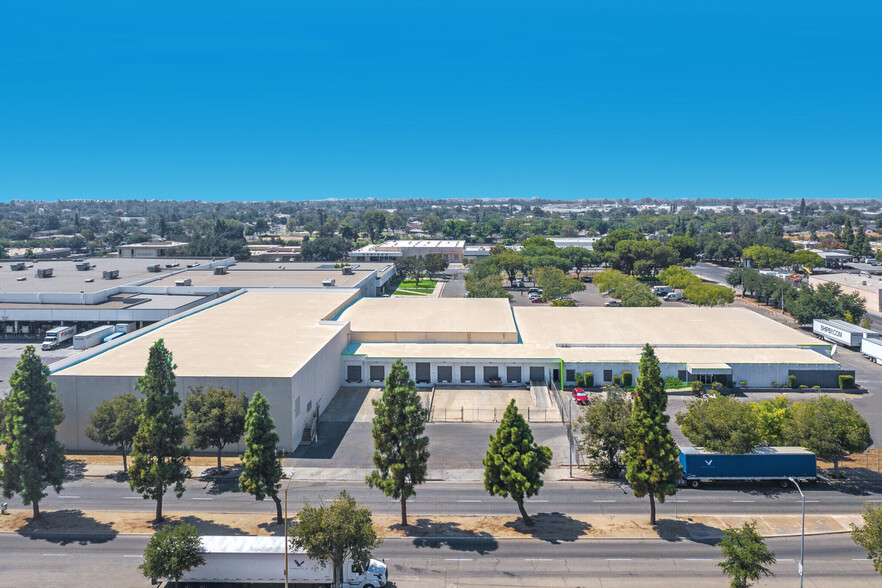 1931 G St, Fresno, CA en alquiler - Foto del edificio - Imagen 1 de 25