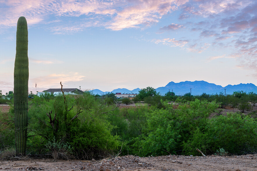 2401 Acacia, Apache Junction, AZ en venta - Foto del edificio - Imagen 2 de 28