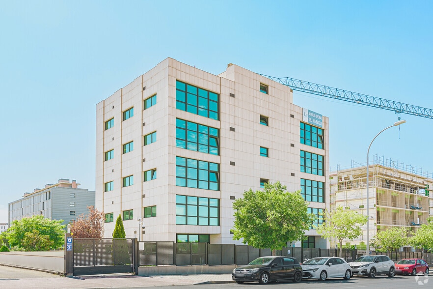 Calle Playa de Riazor, 22, Madrid, Madrid en venta - Foto principal - Imagen 1 de 1