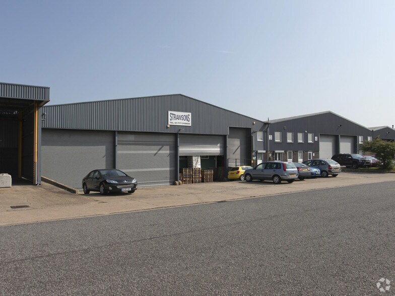Corringham Rd, Gainsborough en alquiler - Foto del edificio - Imagen 3 de 7
