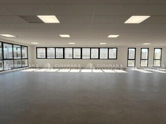 Más detalles de 365 Chemin Du Camp De Sarlier, Aubagne - Oficina en alquiler