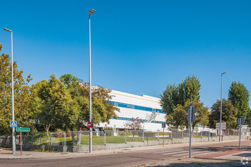 Calle de Vicente Aleixandre, 1, Las Rozas de Madrid, Madrid en alquiler - Foto del edificio - Imagen 2 de 2