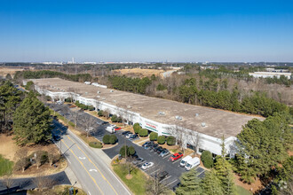 560 Atlanta S Pky, College Park, GA - VISTA AÉREA  vista de mapa - Image1