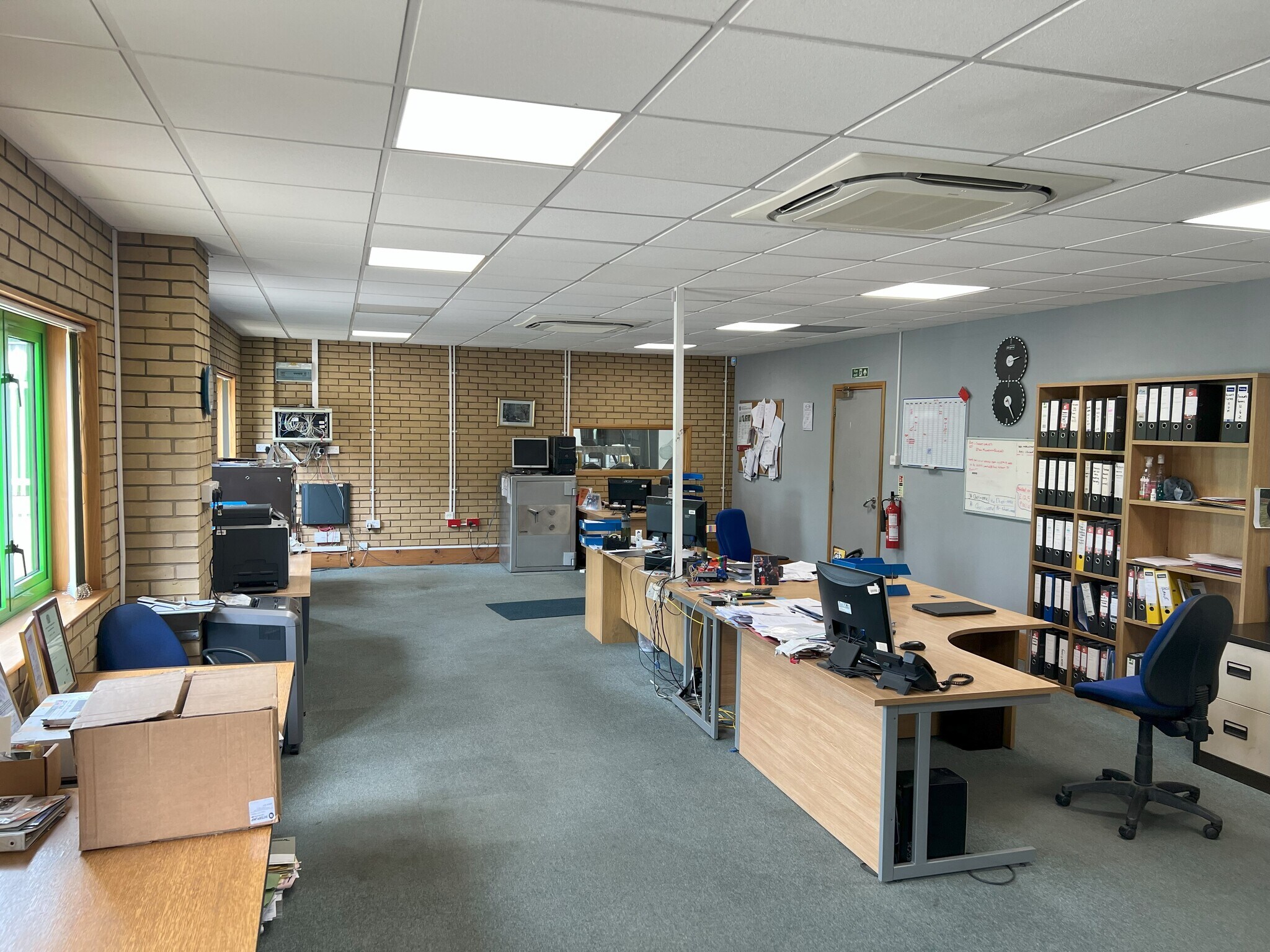 249 Three Bridges Rd, Northampton en alquiler Foto del interior- Imagen 1 de 2