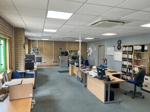 249 Three Bridges Rd, Northampton en alquiler Foto del interior- Imagen 1 de 2