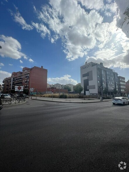 Terrenos en Madrid, MAD en venta - Foto del edificio - Imagen 3 de 4