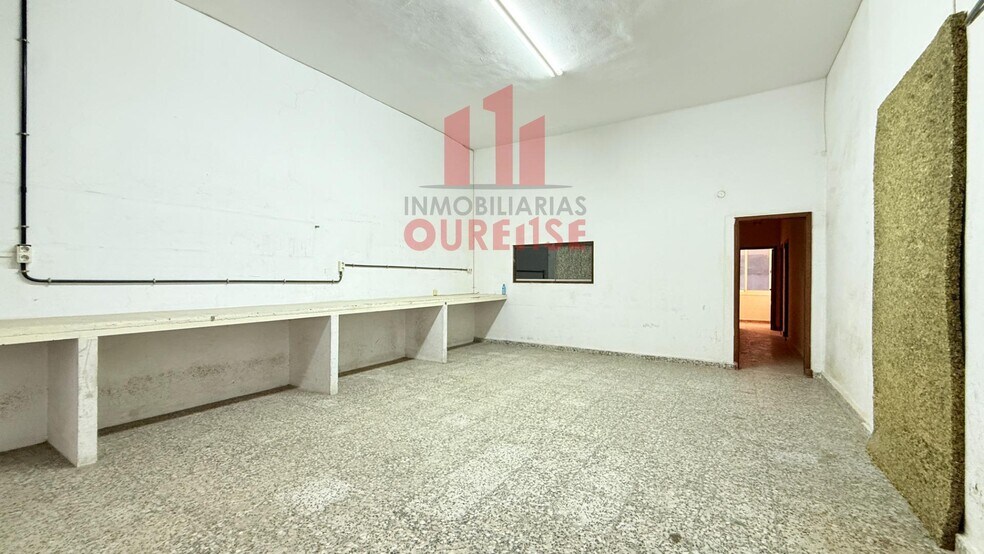 Local en Ourense, Orense en venta - Foto del edificio - Imagen 2 de 10