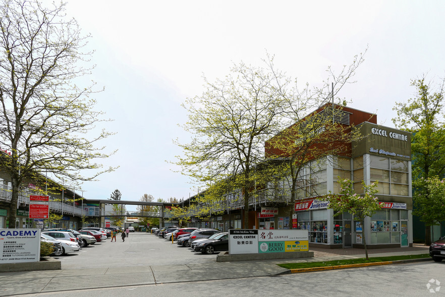 8766 Mckim Way, Richmond, BC en alquiler - Foto del edificio - Imagen 2 de 3