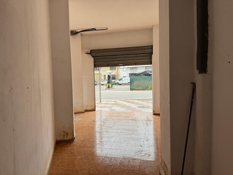 Local en Algemesí en venta - Foto del edificio - Imagen 2 de 4