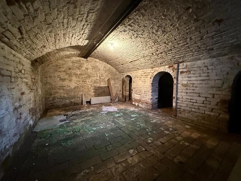 64 Friar St, Droitwich en venta - Foto del interior - Imagen 2 de 8