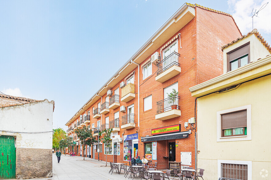 Calle Mayor, 4, Mejorada del Campo, Madrid en alquiler - Foto del edificio - Imagen 2 de 2