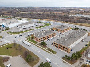 7 Sun Pac Blvd, Brampton, ON - VISTA AÉREA  vista de mapa