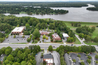 1829 Eastchester Dr, High Point, NC - vista aérea  vista de mapa - Image1