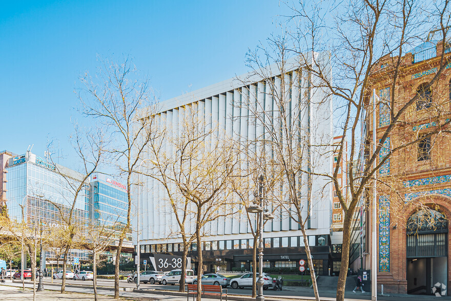 Paseo Castellana, 36-38, Madrid, Madrid en alquiler - Foto del edificio - Imagen 3 de 5