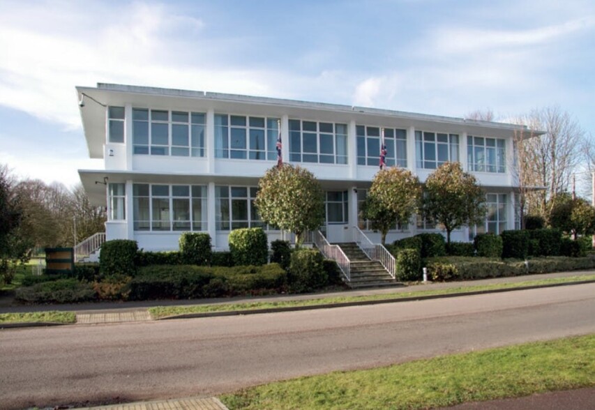 Westfield Rd, Leighton Buzzard en alquiler - Foto del edificio - Imagen 1 de 4