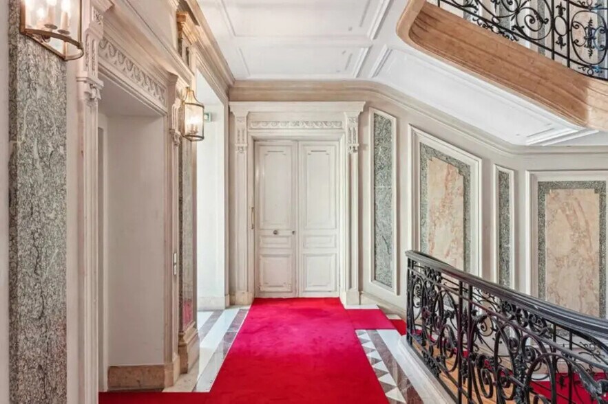 10-12 Avenue De Messine, Paris en alquiler - Foto del edificio - Imagen 3 de 13