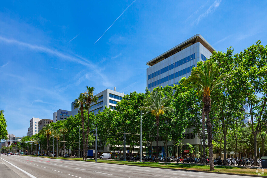 Avinguda Diagonal, 605, Barcelona, Barcelona en alquiler - Foto del edificio - Imagen 3 de 5