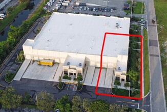 10400 NW 55th St, Sunrise, FL en alquiler Foto del edificio- Imagen 1 de 2