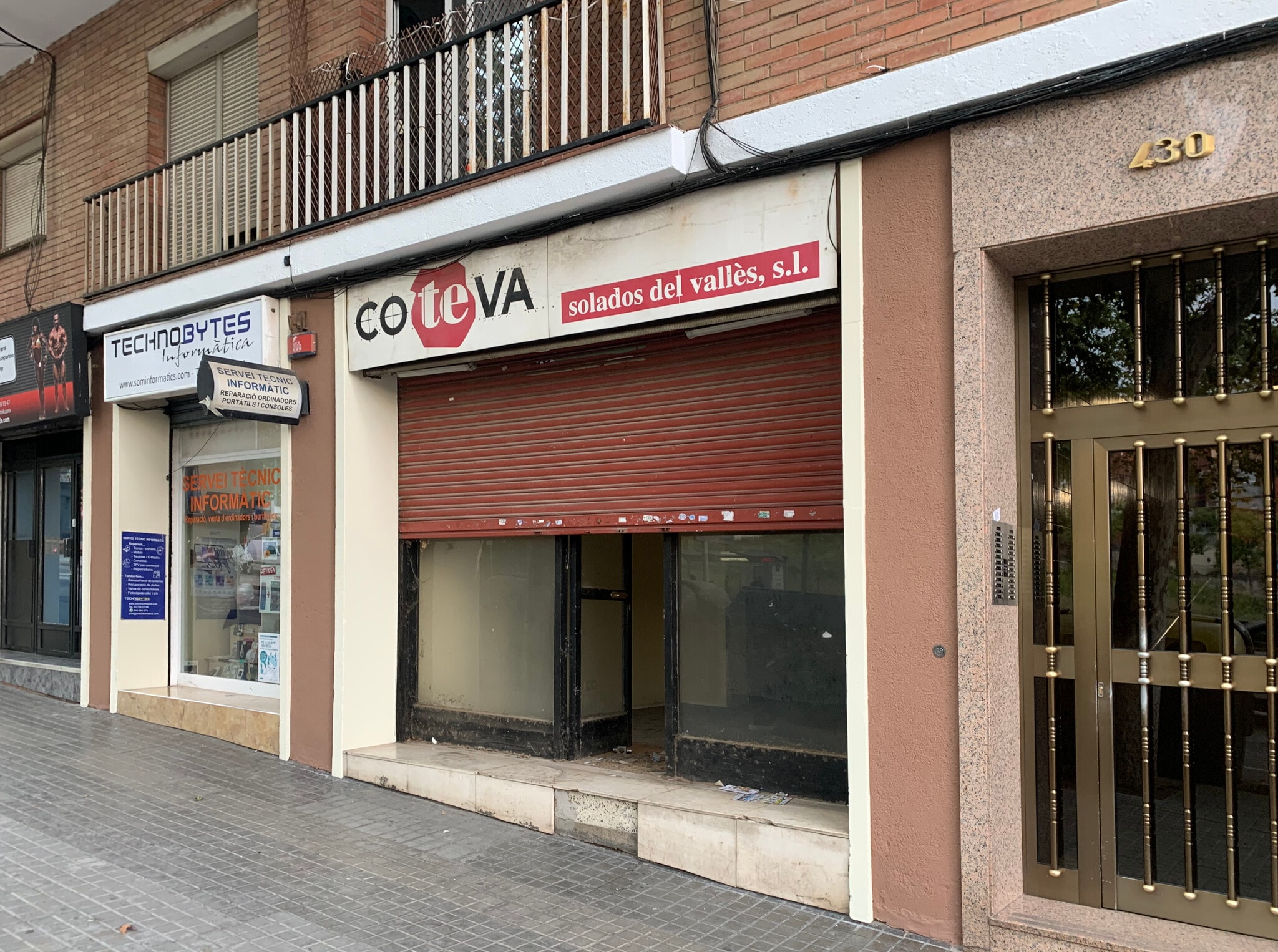 Edificio residencial en Sabadell, Barcelona en venta Foto principal- Imagen 1 de 3