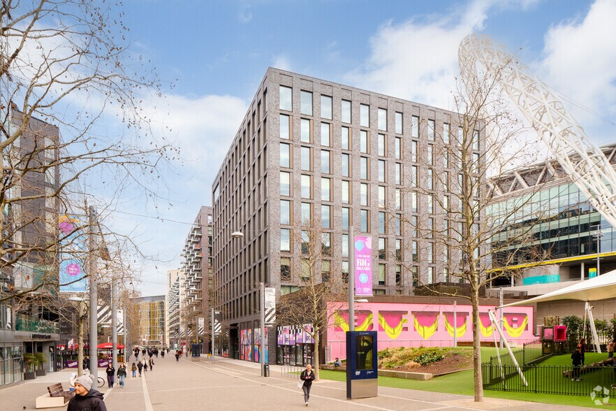 26 Wembley Park Blvd, Wembley en alquiler - Foto principal - Imagen 1 de 29