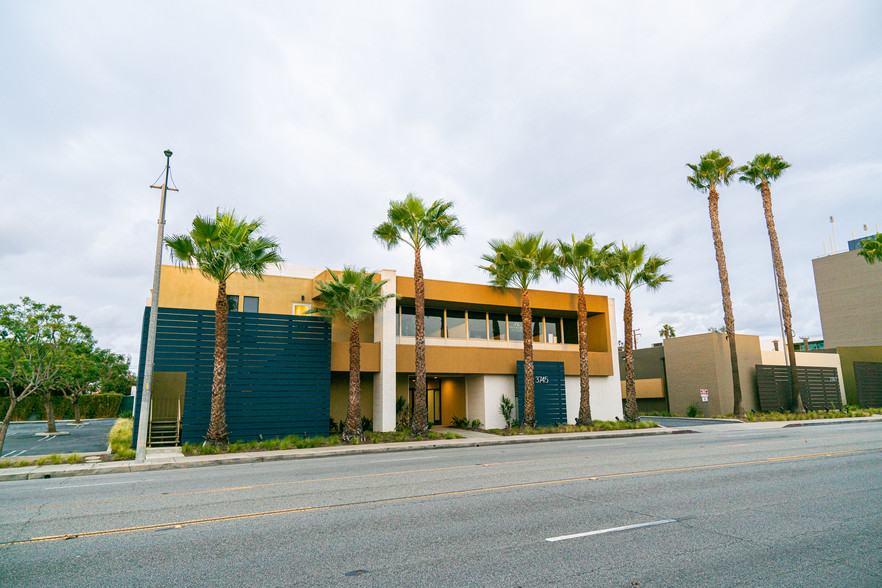 3745 Long Beach Blvd, Long Beach, CA en venta - Foto del edificio - Imagen 2 de 17