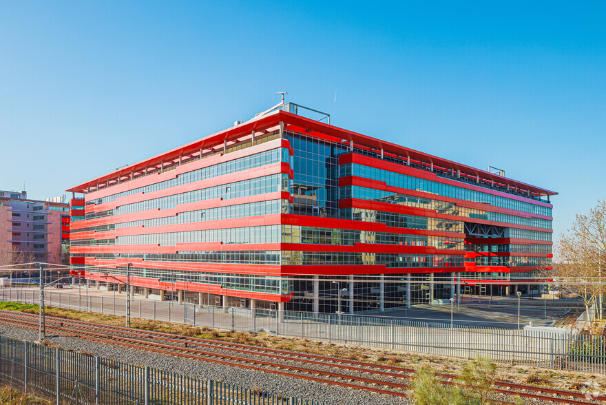 Regus Rivas Square Garden, Calle Marie Curie, 9, Rivas-Vaciamadrid, Madrid en alquiler - Foto del edificio - Imagen 3 de 10