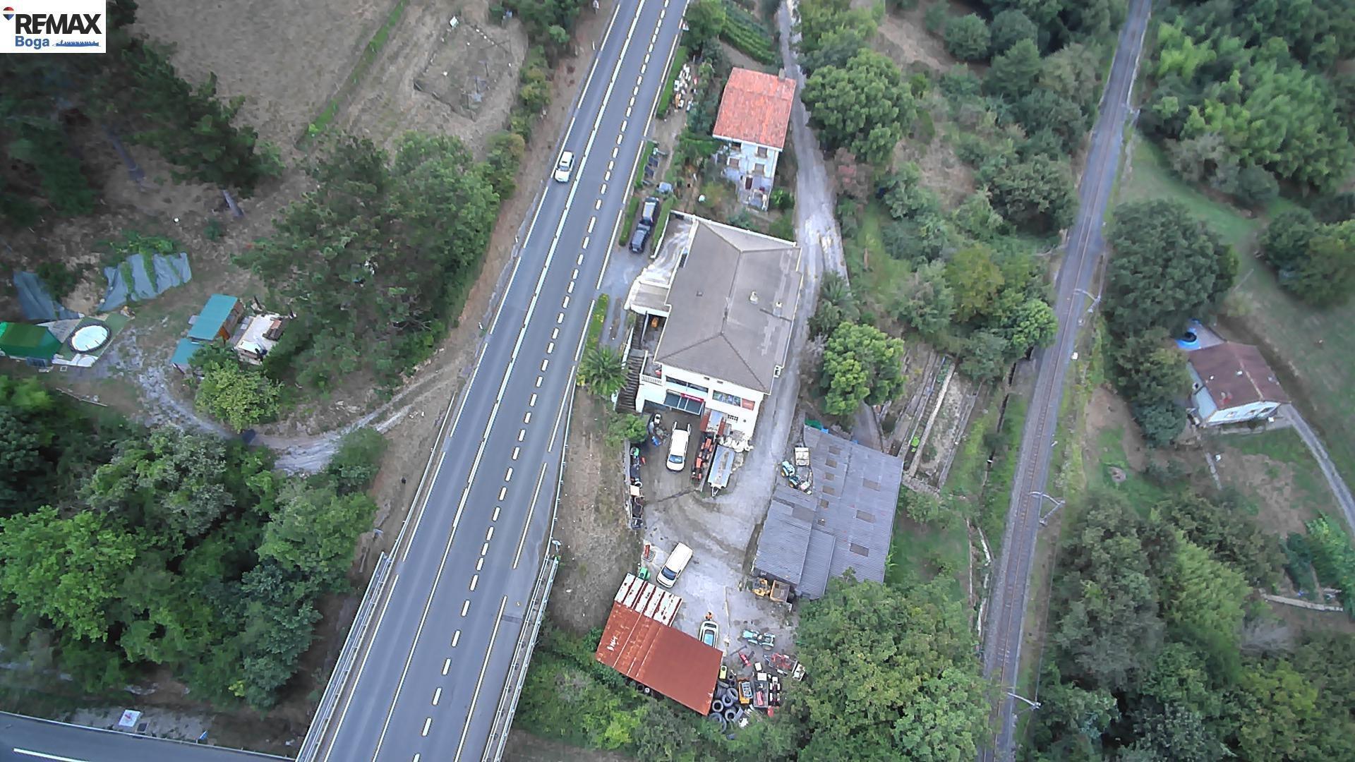 Local en Zarautz, Guipúzcoa en venta Vista aérea- Imagen 1 de 24