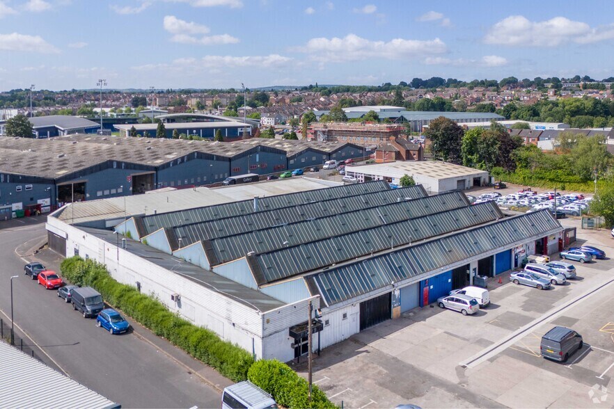 Pottery Ln W, Chesterfield en alquiler - Vista aérea - Imagen 2 de 12