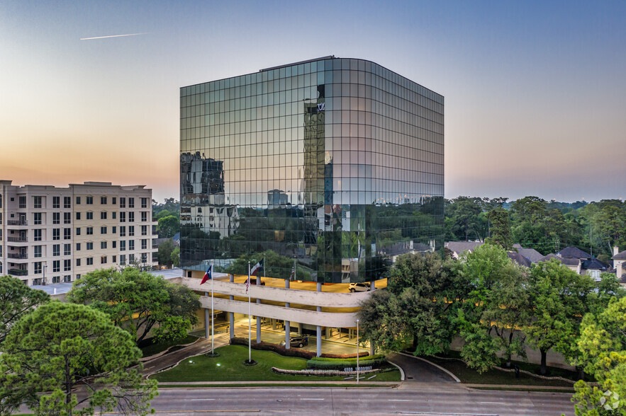 4900 Woodway Dr, Houston, TX en alquiler - Foto del edificio - Imagen 1 de 16