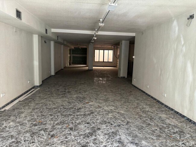 Más detalles de Local en alquiler