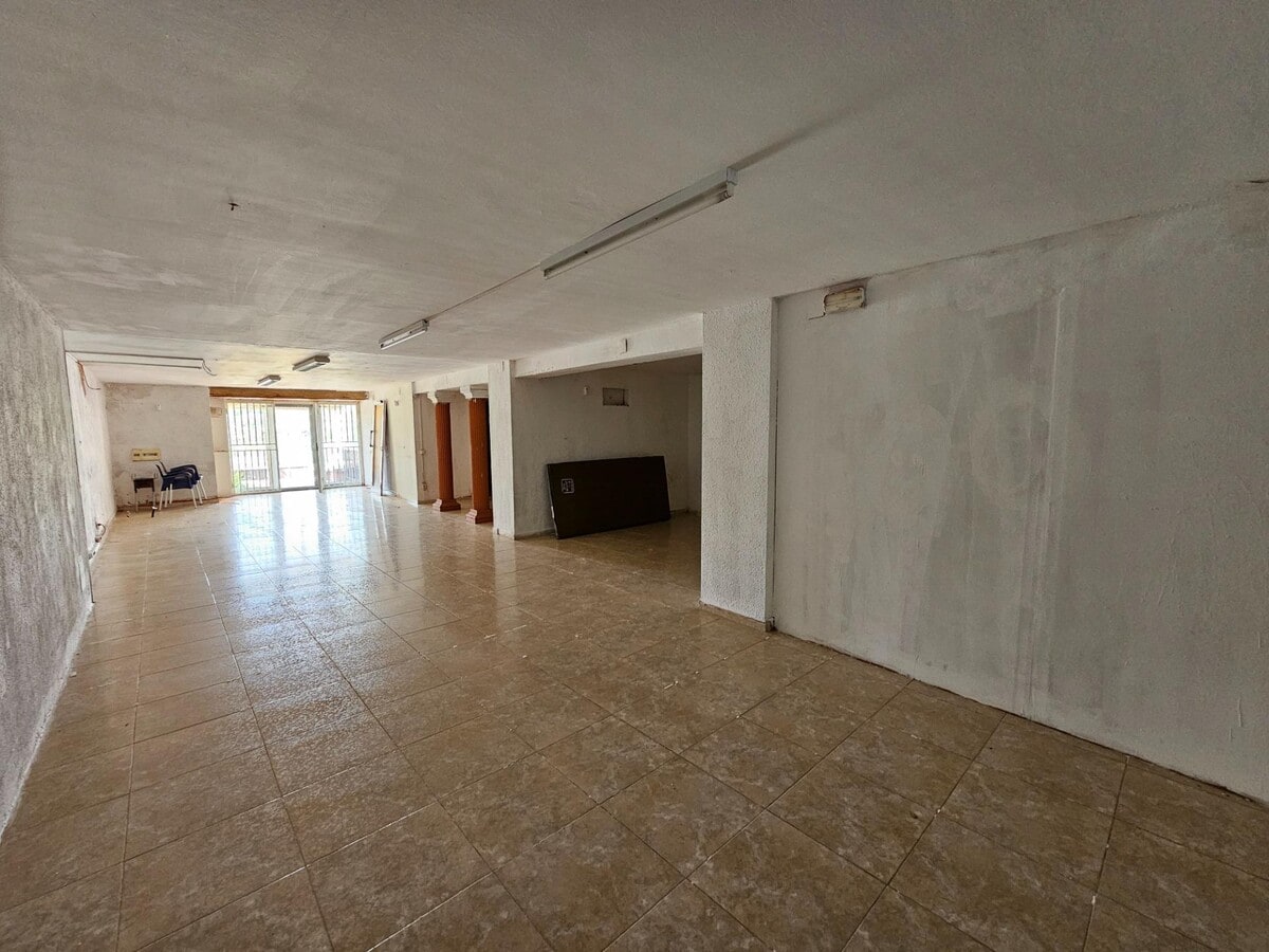 Maçanet de la Selva, GER 17412 - Unidad Pta. 1 -  - Foto del interior - Image 1 of 3