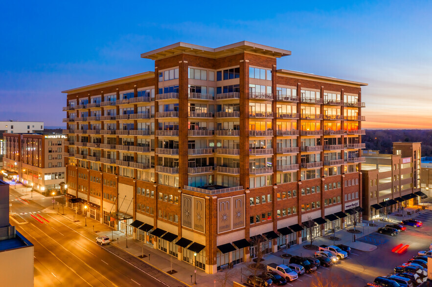 360 N Main St, Royal Oak, MI en alquiler - Foto del edificio - Imagen 2 de 8