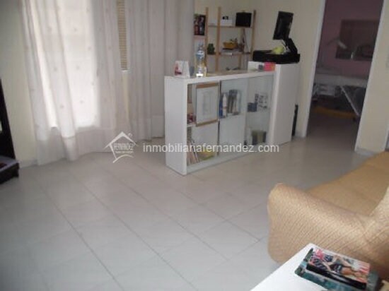 Oficina en Cáceres, Cáceres en alquiler - Foto del edificio - Imagen 3 de 6