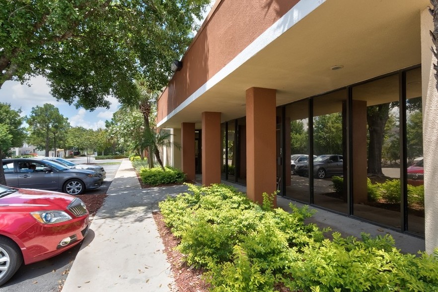 2430-2492 Sand Lake Rd, Orlando, FL en venta - Foto del edificio - Imagen 3 de 16