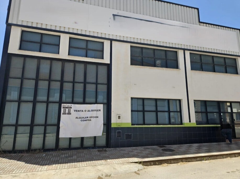Nave en Bailén, Jaén en venta Foto principal- Imagen 1 de 2