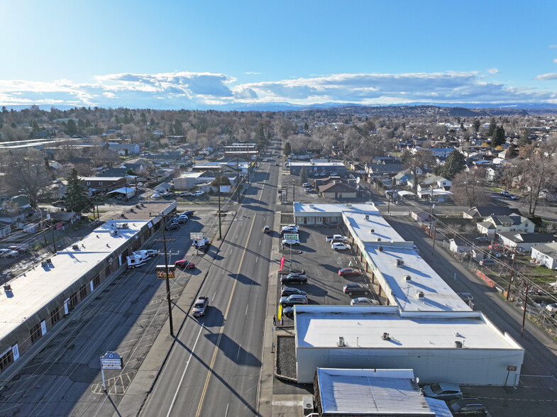 1115 W Lincoln Ave, Yakima, WA en alquiler - Foto del edificio - Imagen 3 de 16