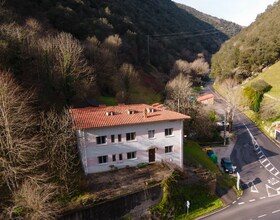 6 Caserío Pastorias, Peñamellera Alta, AST - AÉREA vista de mapa