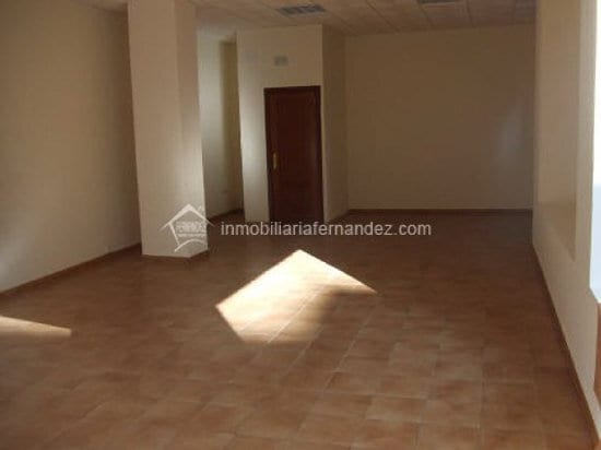 Local en Cáceres, Cáceres en venta - Foto del edificio - Imagen 1 de 3