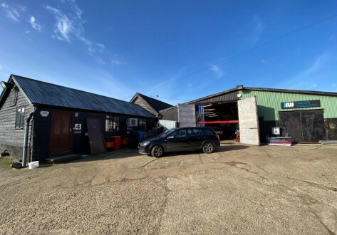 Unit 7 Woodgates Farm, Woodgates End, Broxted en alquiler Foto principal- Imagen 1 de 3