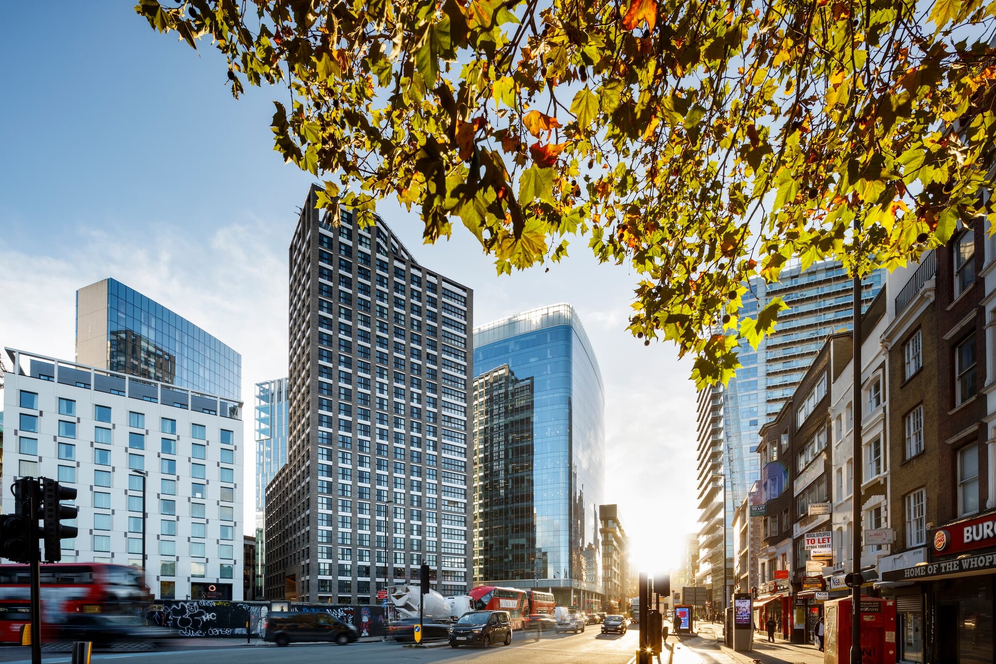 2 Leman St, London en alquiler Foto del edificio- Imagen 1 de 18