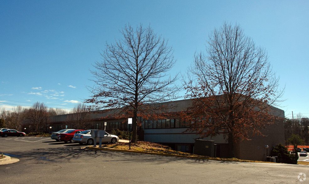 101 Catalpa Dr, La Plata, MD en alquiler - Foto del edificio - Imagen 2 de 4