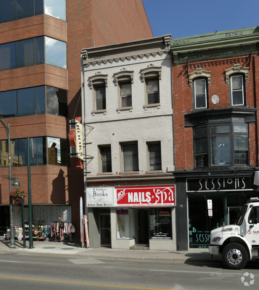 436 Richmond St, London, ON en alquiler - Foto del edificio - Imagen 2 de 2