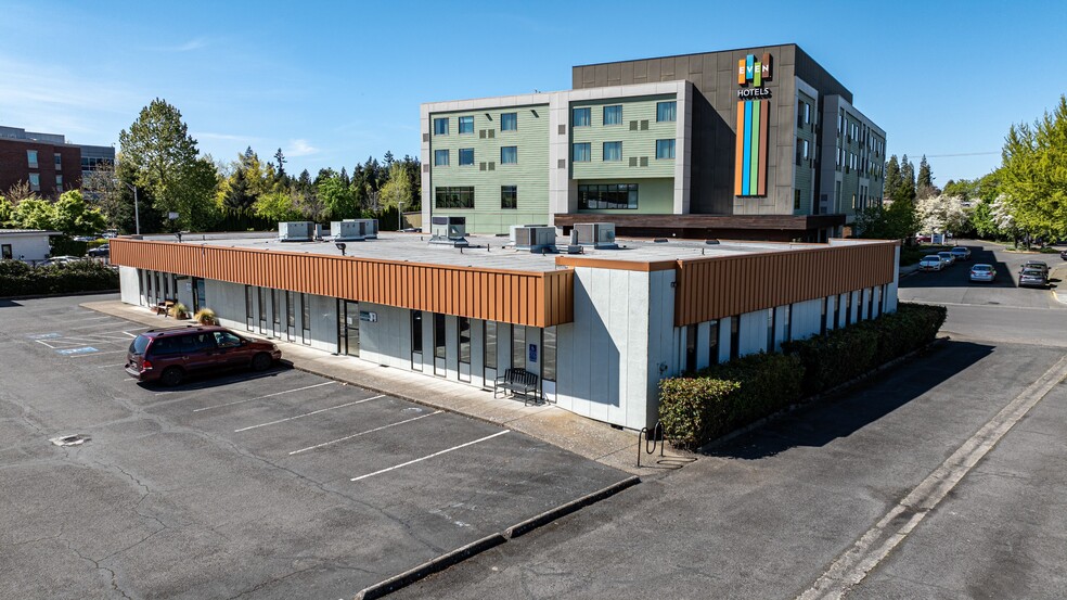 71 Centennial Loop, Eugene, OR en alquiler - Foto del edificio - Imagen 1 de 6