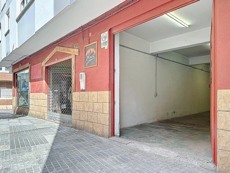Edificio residencial en Almería, Almería en venta - Foto del edificio - Imagen 1 de 5